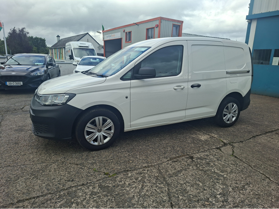 2025 Volkswagen Caddy 2L Diesel For Sale Images