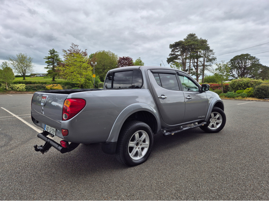 2014 Mitsubishi L200 2.5L Diesel For Sale Images