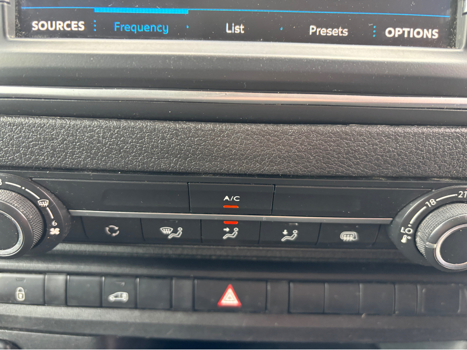 2023 Peugeot Expert 1.5L Diesel For Sale Images
