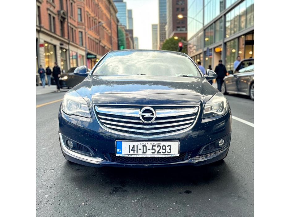 2014 Opel Insignia 2L Diesel For Sale Images