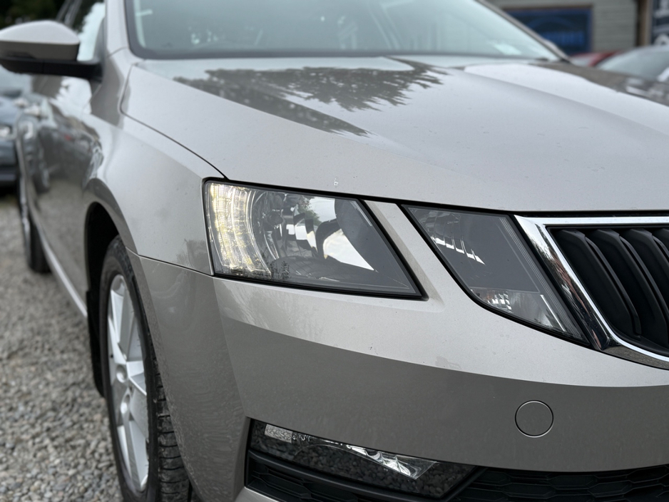 2017 Skoda Octavia 1.6L Diesel For Sale Images