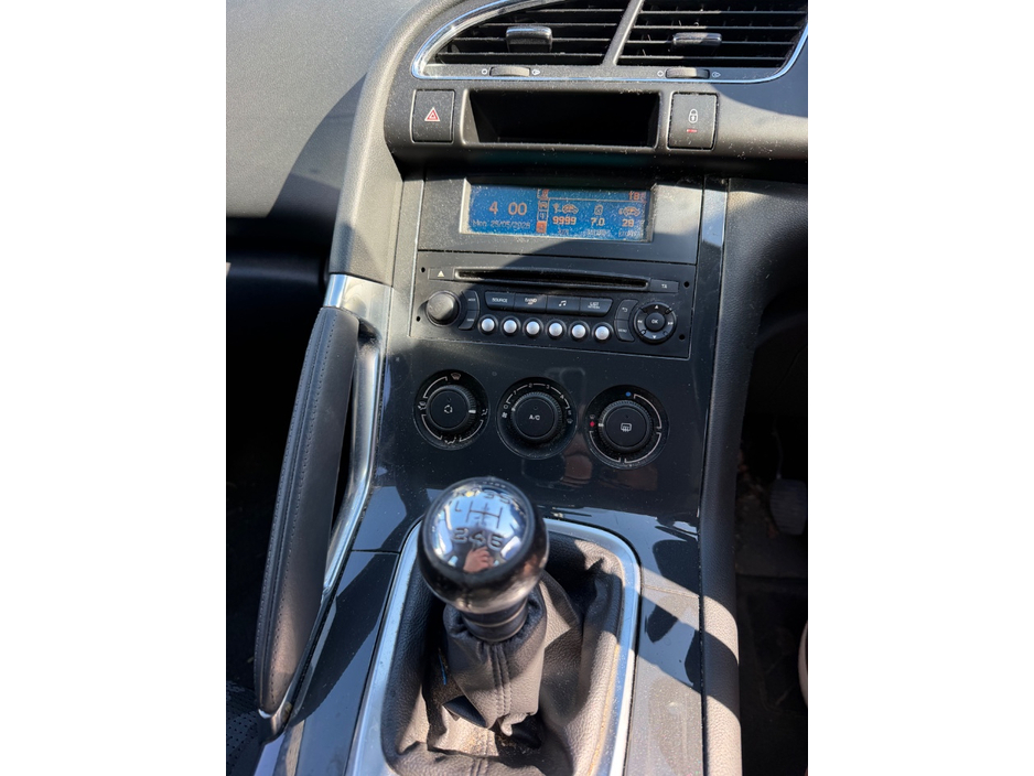 2013 Peugeot 3008 1.6L Diesel For Sale Images