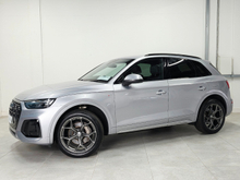 2022 Audi Q5 2L Petrol Plug-in Hybrid For Sale Images