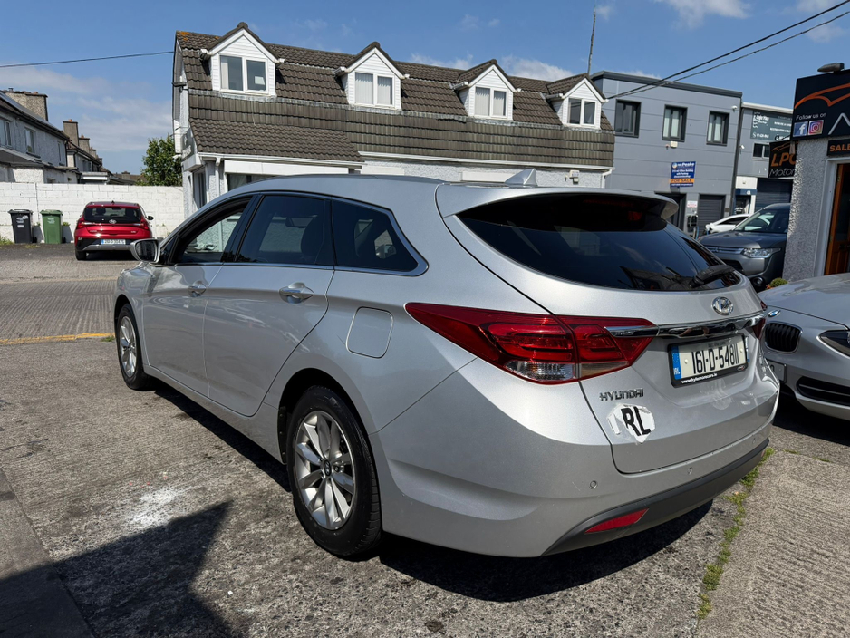 2016 Hyundai i40 1.7L Diesel For Sale Images