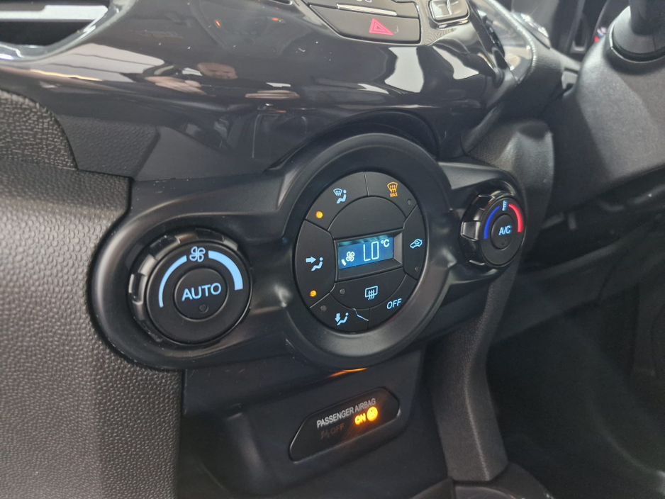 Ford Ecosport 1.0T ECOBOOST TITANIUM 125PS DR — thumbnail 22