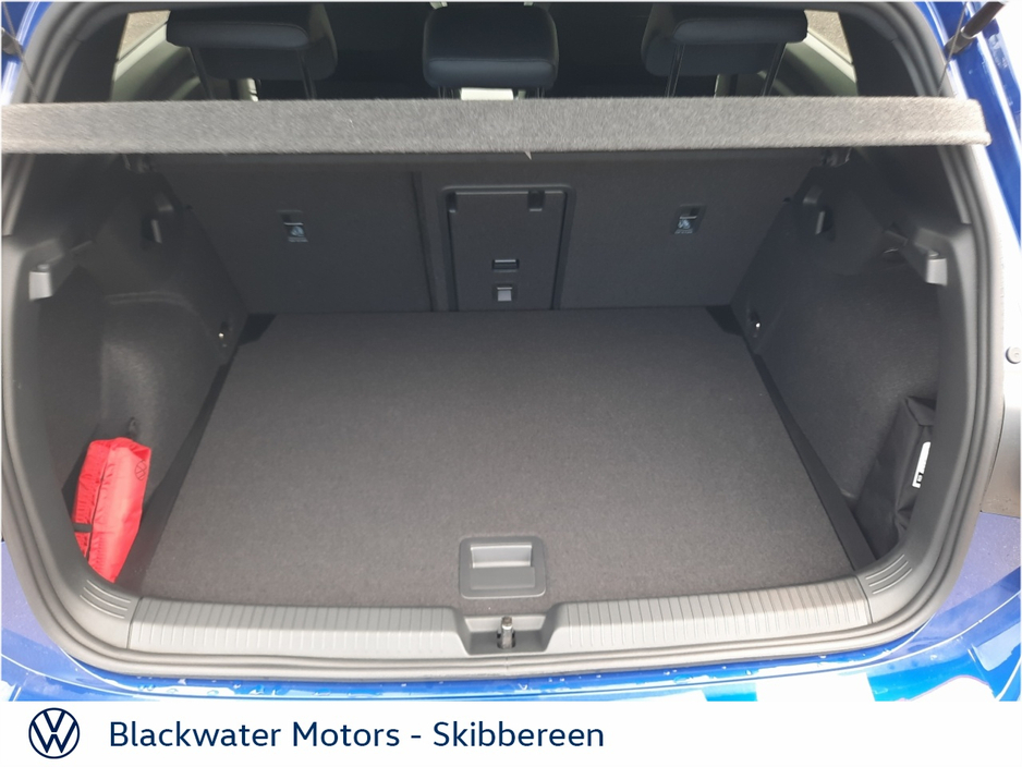 Volkswagen Golf 2.0TDI 150BHP R-LINE AUTOMATIC — thumbnail 10