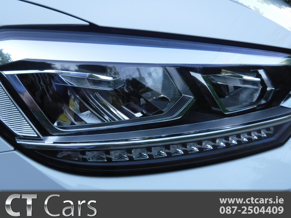 2018 Volkswagen Touran 1.4L Petrol For Sale Images