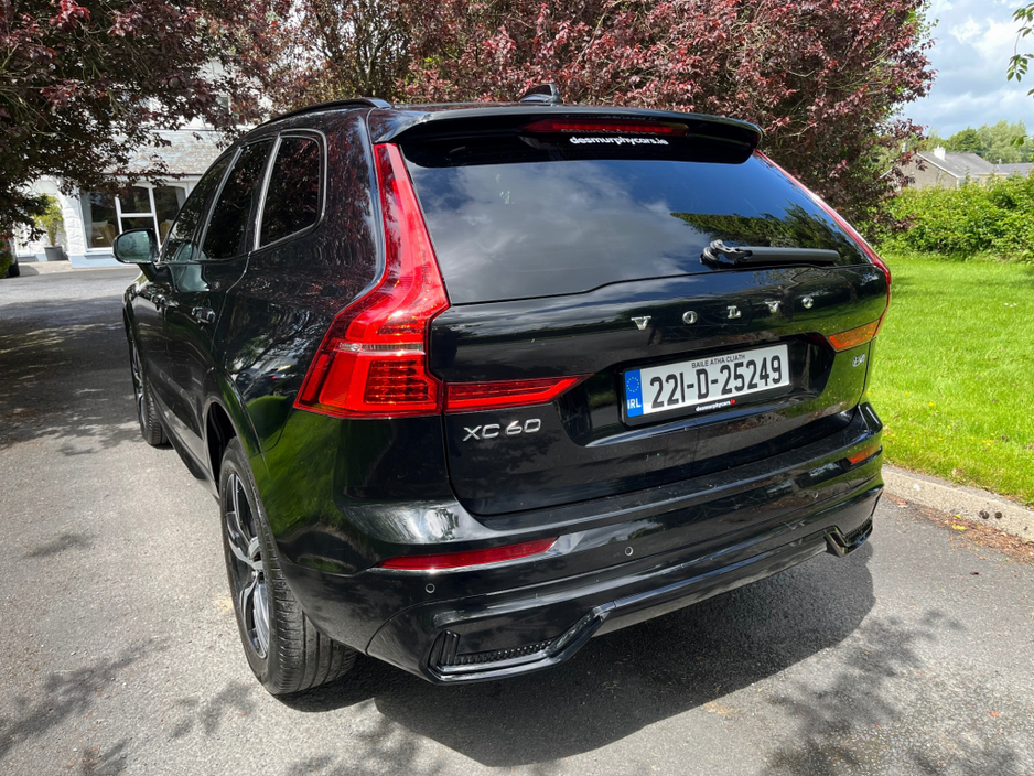 2022 Volvo XC60 2L Diesel For Sale Images