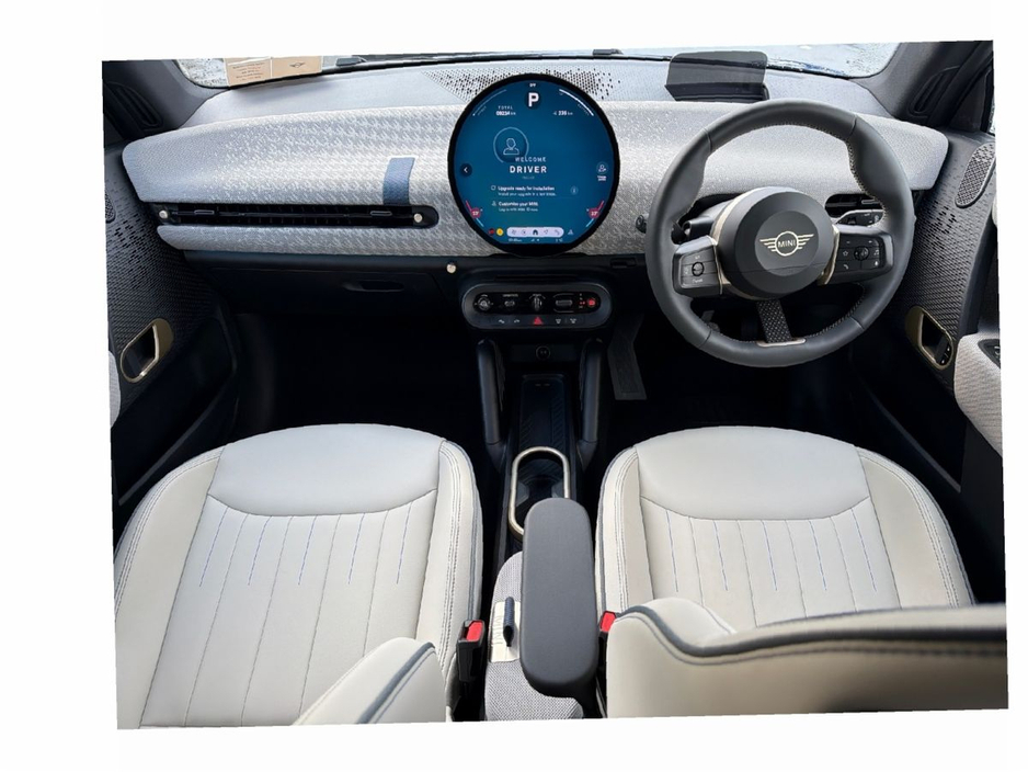 2025 MINI Hatch 0L Electric For Sale Images