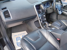 2017 Volvo XC60 2.4L Diesel For Sale Images