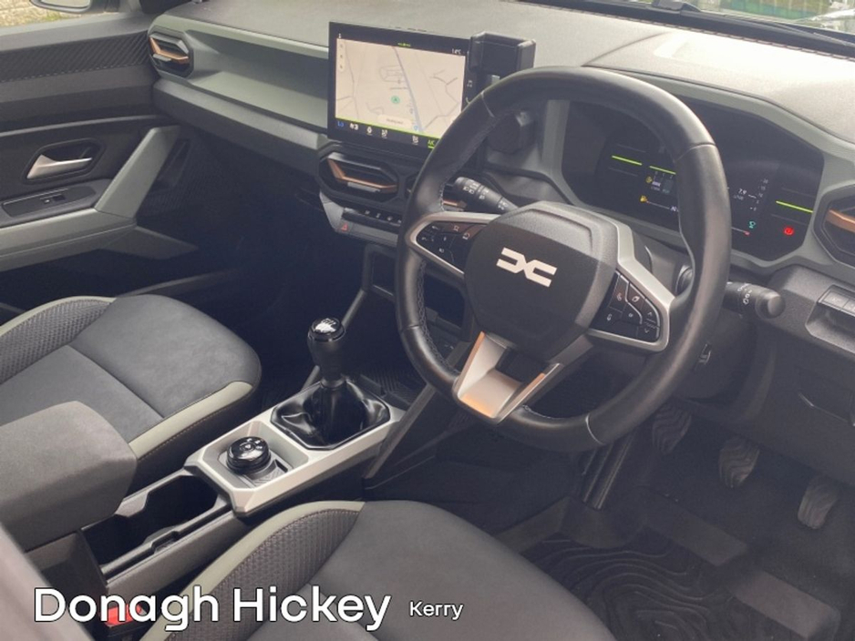 2024 Dacia Duster 1.2L Petrol Hybrid For Sale Images