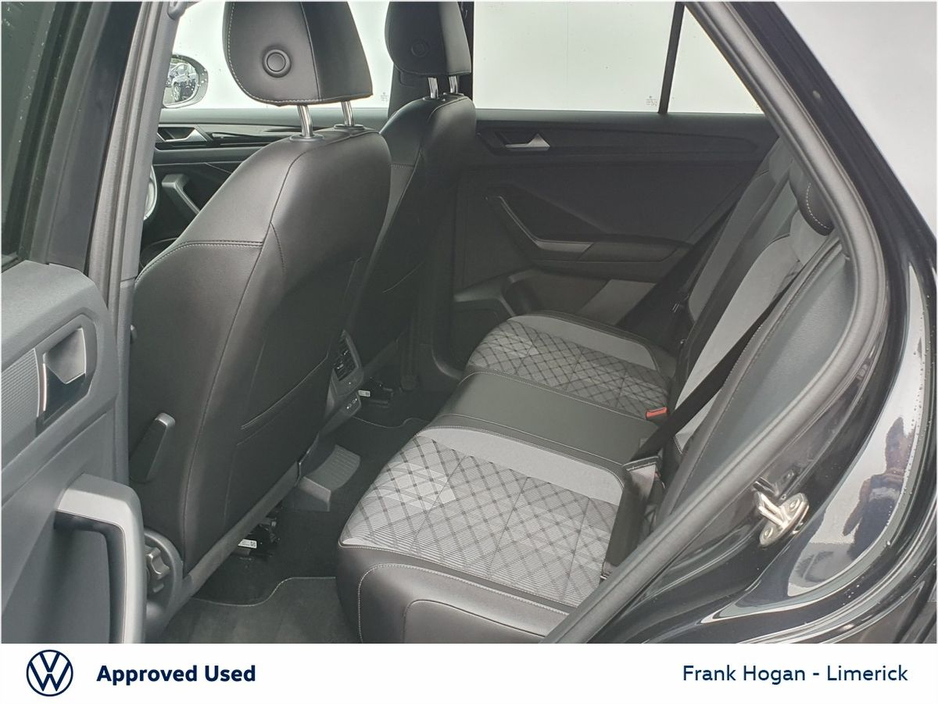 Volkswagen T-Roc T-ROC R-Line PLUS 2.0 TDI M6F 116HP WITH SUNROOF CALL RONAN ON 0867705822 — thumbnail 7