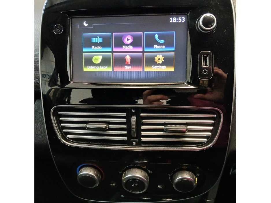 2016 Renault Clio 1.1L Petrol For Sale Images