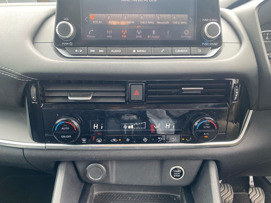 Nissan Qashqai 1.3 PET MILD HYBRID SV — thumbnail 18