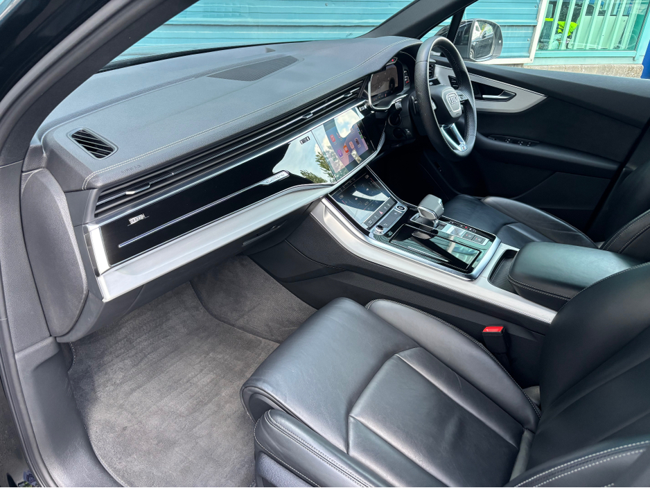 2023 Audi Q7 3.0L Diesel For Sale Images