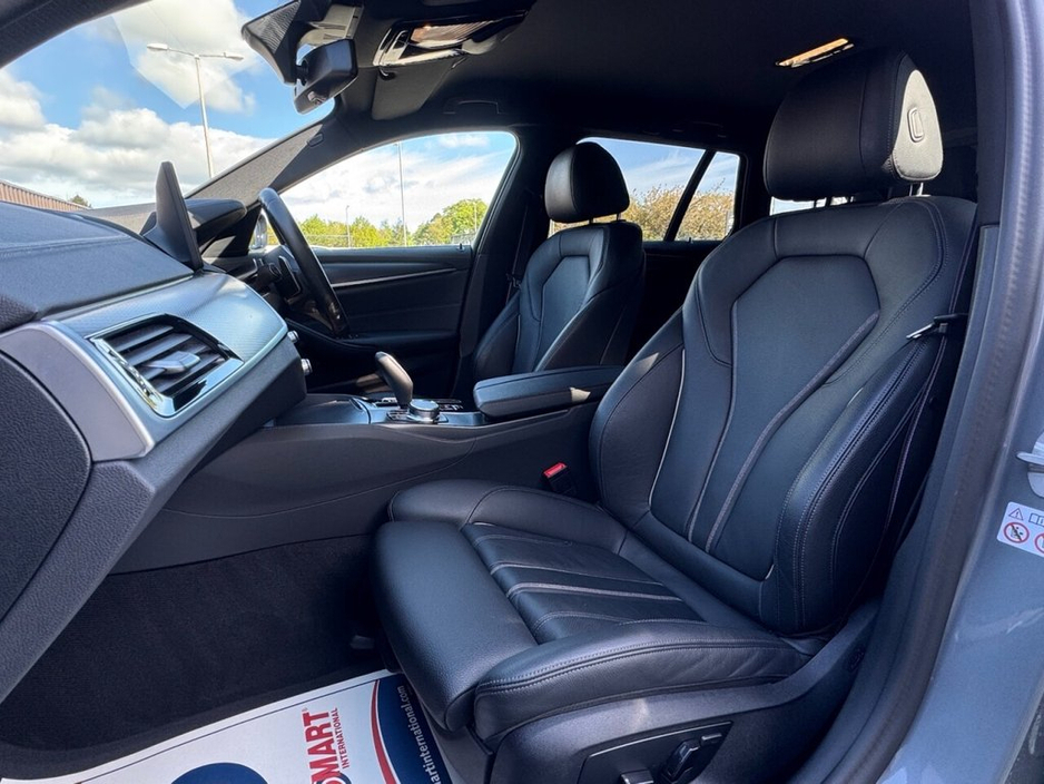 2023 BMW 5 Series 2L Diesel Hybrid For Sale Images