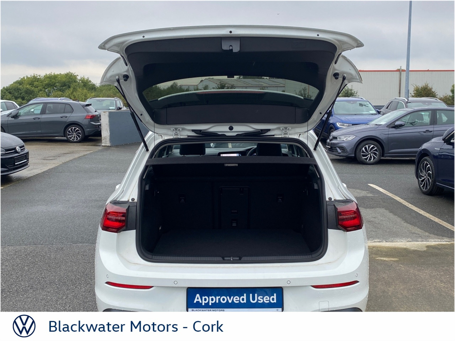 Volkswagen Golf 1.0ETSI MILD HYBRID ACTIVE AUTOMATIC — thumbnail 10