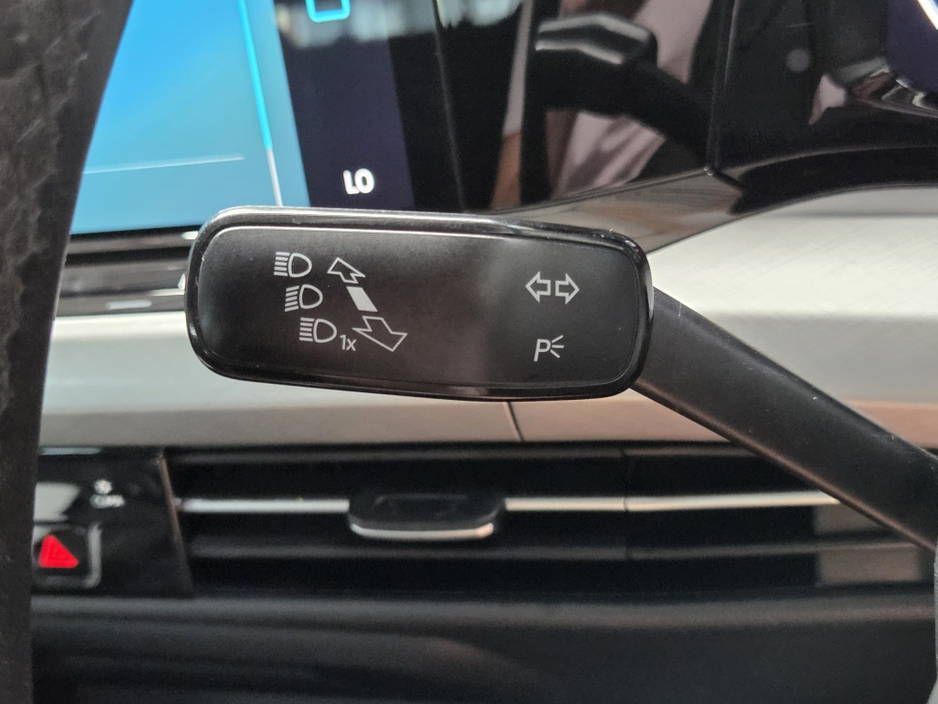 2023 Volkswagen Golf 1.5L Petrol For Sale Images