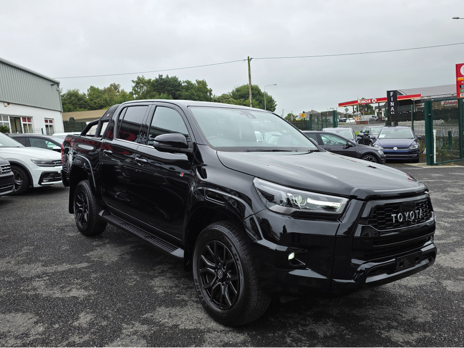 2023 Toyota Hilux 2.4L Diesel For Sale Images