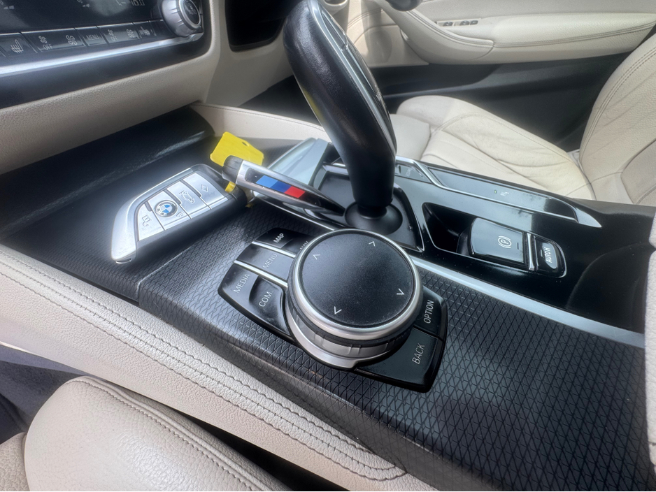 2023 BMW 5 Series 2.0L Diesel Hybrid For Sale Images