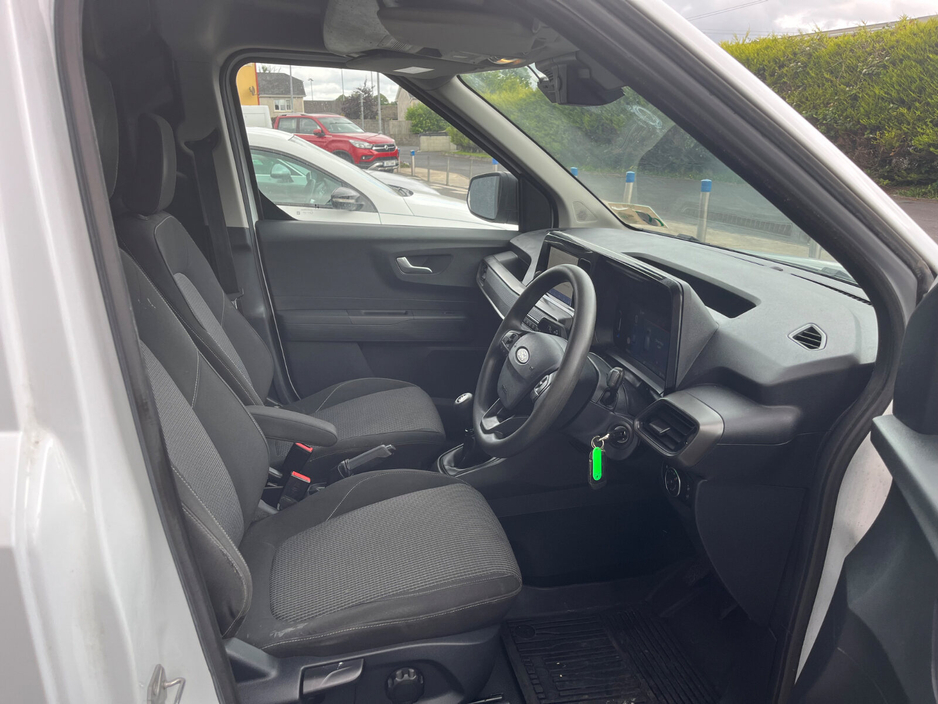 2025 Ford Courier 1.5L Diesel For Sale Images