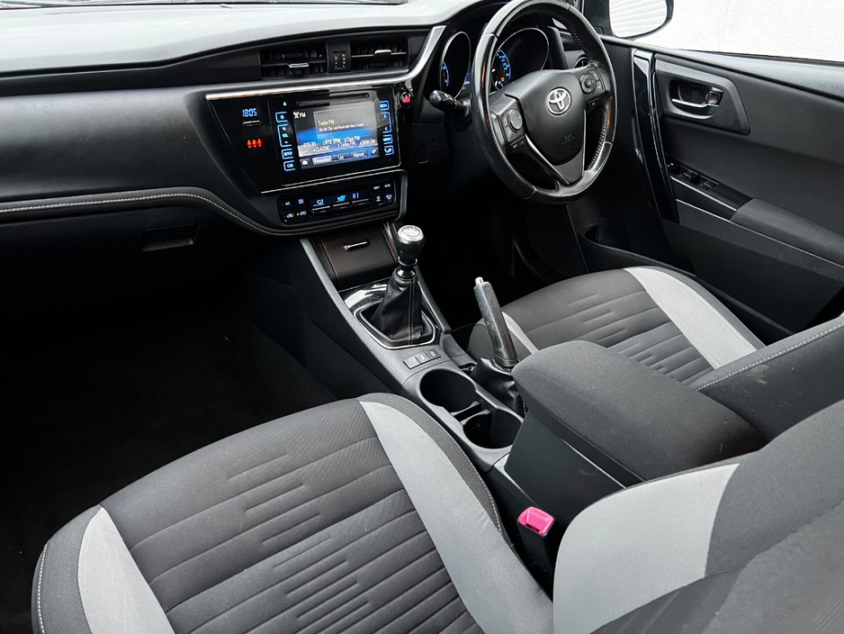 2016 Toyota Auris 1.4L Diesel For Sale Images