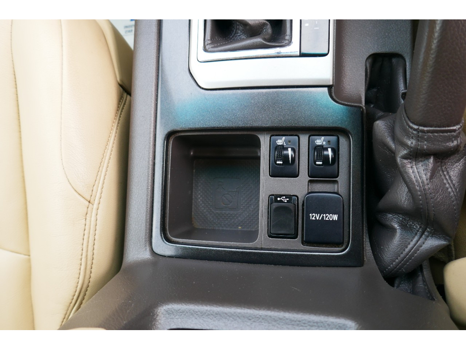 2015 Toyota Landcruiser 3L Diesel For Sale Images