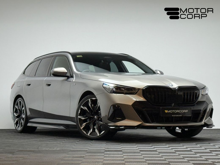 BMW 5 Series 530E M SPORT TOURING