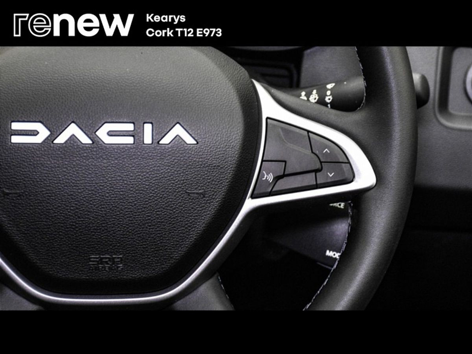 Dacia Duster Expression TCe 90 DFull MY23.5 — thumbnail 18