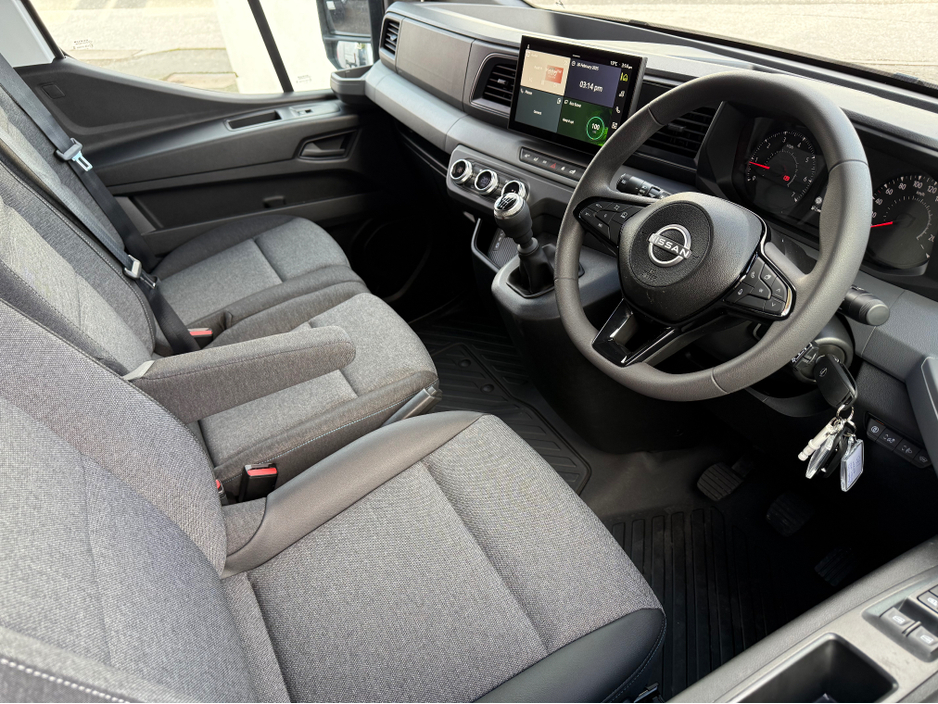 2027 Nissan Interstar 2L Diesel For Sale Images