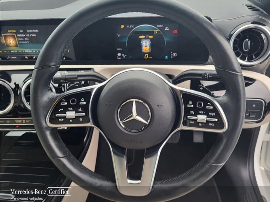 Mercedes-Benz CLA Class CLA180 Coupe Progressive AUTO *(NIGHT PACK)* — thumbnail 11