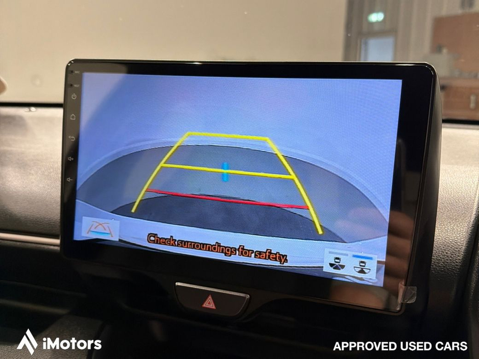 Toyota Yaris AUTOMATIC HYBRID X — thumbnail 23