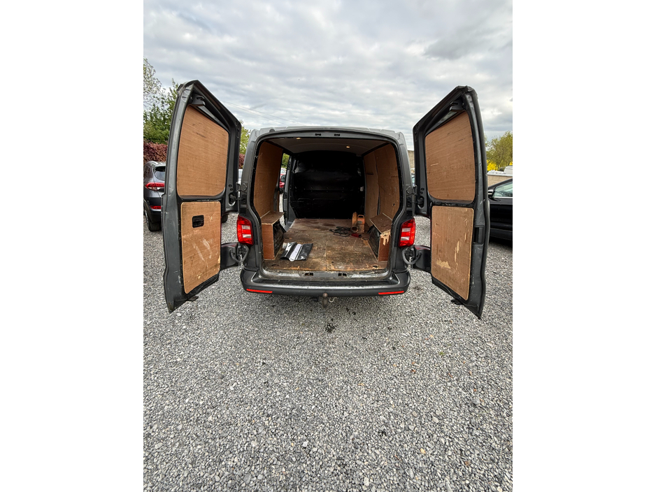 2019 Volkswagen Transporter 2L Diesel For Sale Images