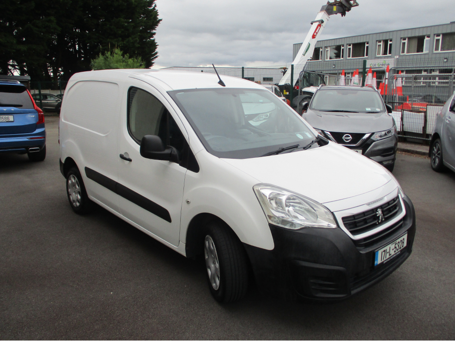 2017 Peugeot Partner 1.6L Diesel For Sale Images
