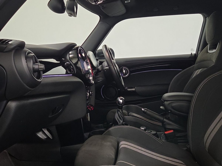 2021 MINI Hatch 1.5L Petrol For Sale Images