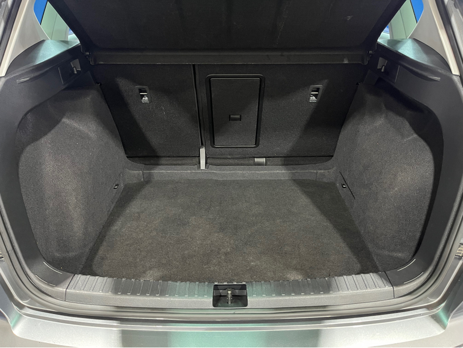 2023 SEAT Ateca 2.0L Diesel For Sale Images
