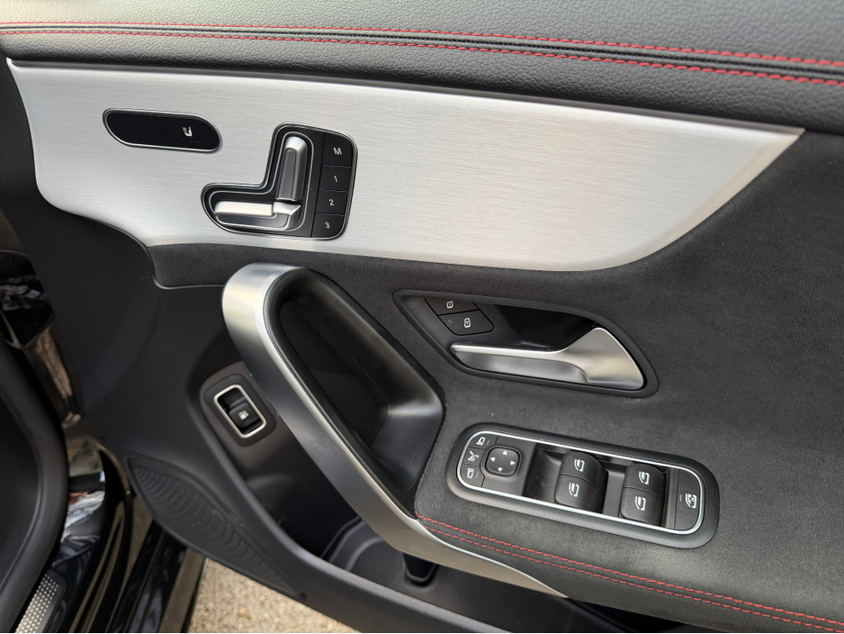 2023 Mercedes-Benz CLA Class 1.3L Hybrid For Sale Images