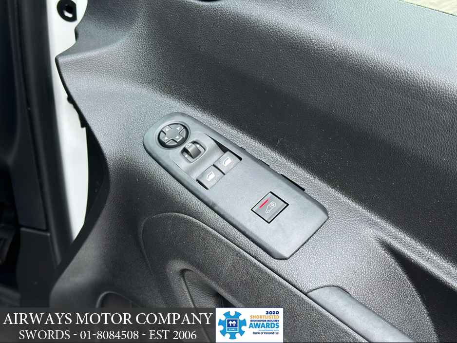 2022 Peugeot Partner 1.5L Diesel For Sale Images
