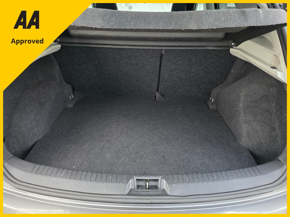 2014 Nissan Qashqai 1.6L Petrol For Sale Images