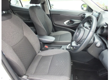2023 Toyota Yaris Cross 1.5L Petrol Hybrid For Sale Images