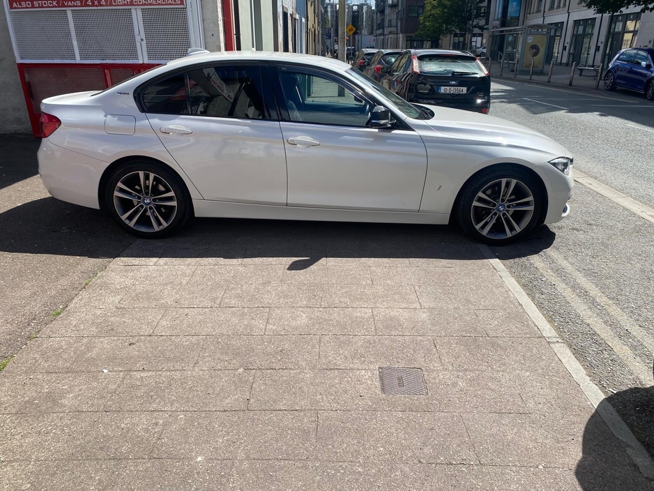 2017 BMW 3 Series 2L Petrol Plug-in Hybrid For Sale Images