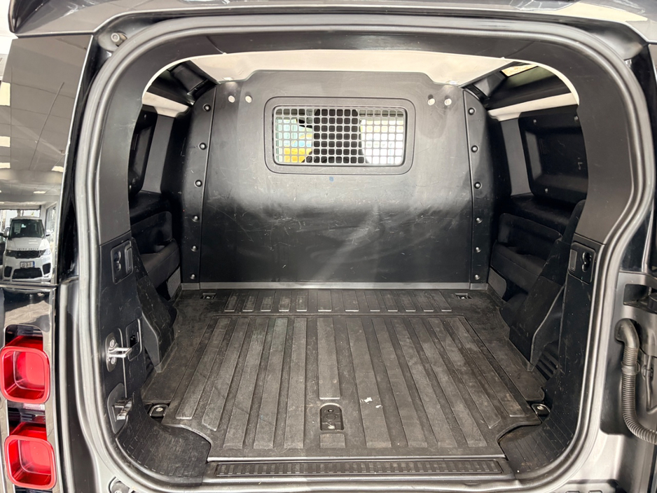 2021 Land Rover Defender 3L Diesel For Sale Images