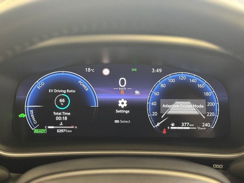 Toyota Corolla Cross Sport Hybrid — thumbnail 13