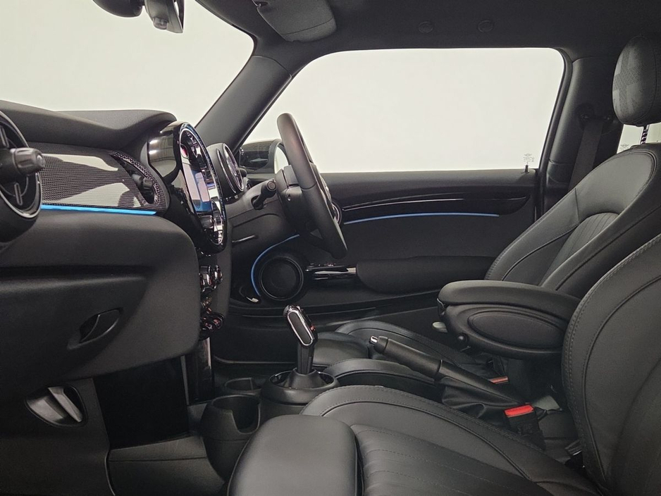 2023 MINI Hatch 1.5L Petrol For Sale Images
