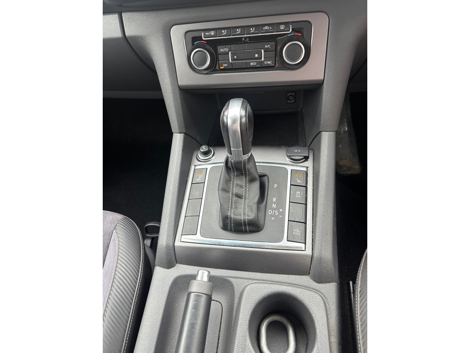 2015 Volkswagen Amarok 2L Diesel For Sale Images