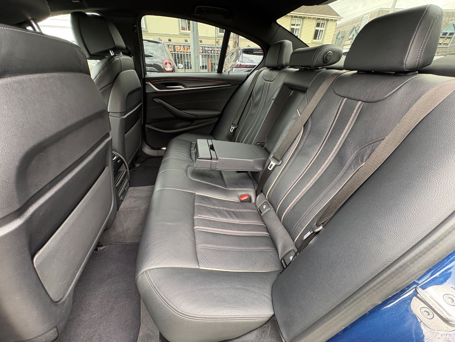 2022 BMW 5 Series 2L Petrol Plug-in Hybrid For Sale Images