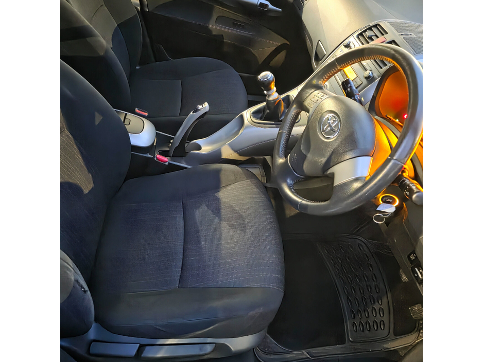 2009 Toyota Auris 1.3L Petrol For Sale Images