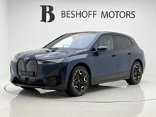 BMW iX 40 M-SPORT X-DRIVE=LOW MILES//HUGE SPEC//IVORY INTERIOR=FULL BMW SERVICE HISTORY=TAILORED FINANCE PACKAGES AVAILABLE=TRADE IN'S WELCOME