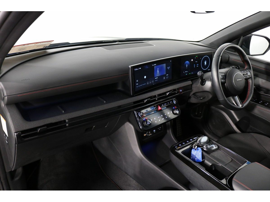 Hyundai Tucson N-Line PHEV 1.6L Petrol Automatic SUV — thumbnail 12