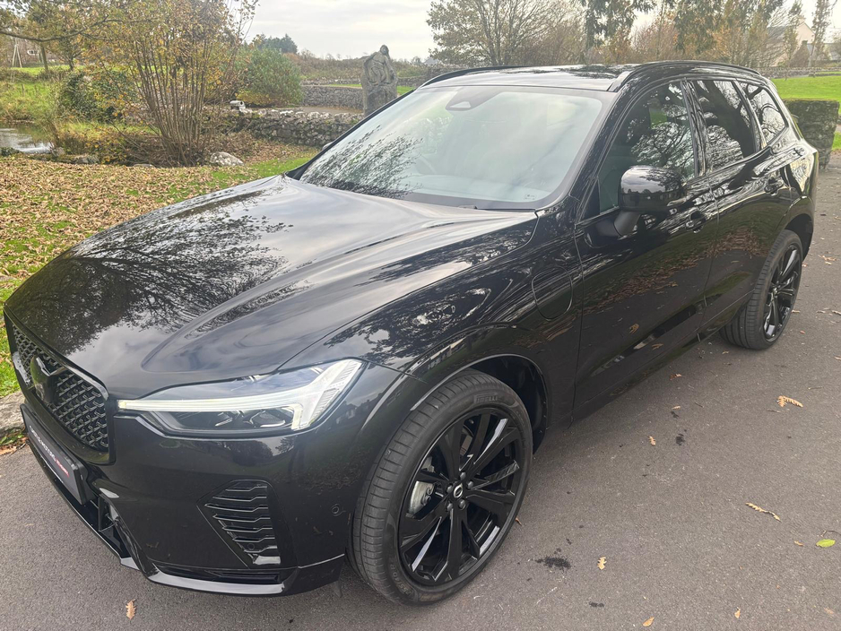 2025 Volvo XC60 2L Petrol Plug-in Hybrid For Sale Images